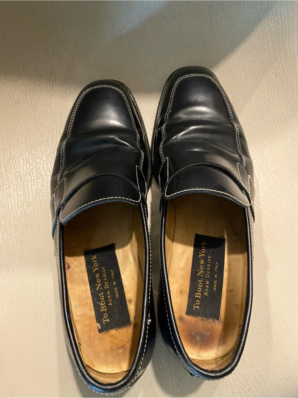 To Boot New York calfskin leather black contrast stitching square toe loafers 10